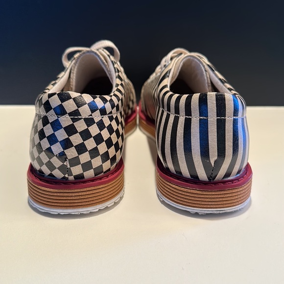 Dogo vegan leather brogues sneakers lace up - Picture 3 of 12